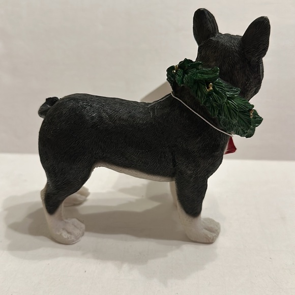 American Bulldog Resin Dog Holiday Christmas Figurine Black and White with Tag - Picture 4 of 7